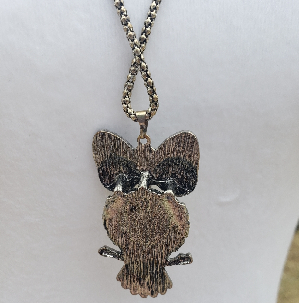 10. Owl Pendant Necklace - rope chain - Picture 4 of 8
